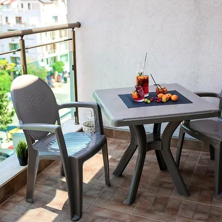 Plaza Поморие