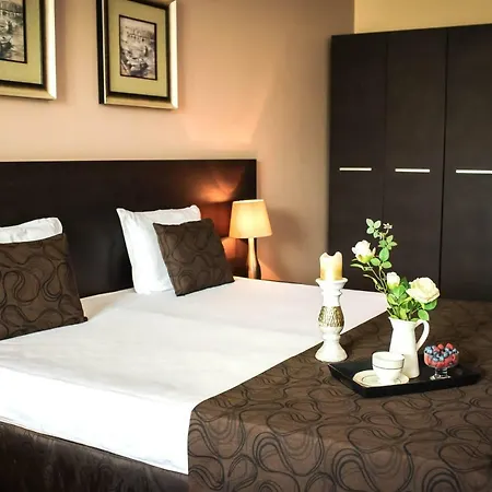 Plaza Hotel