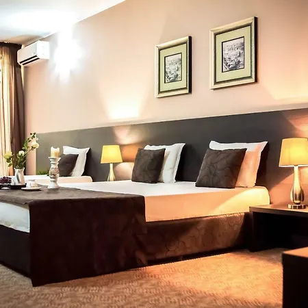 Plaza Hotel Pomorie